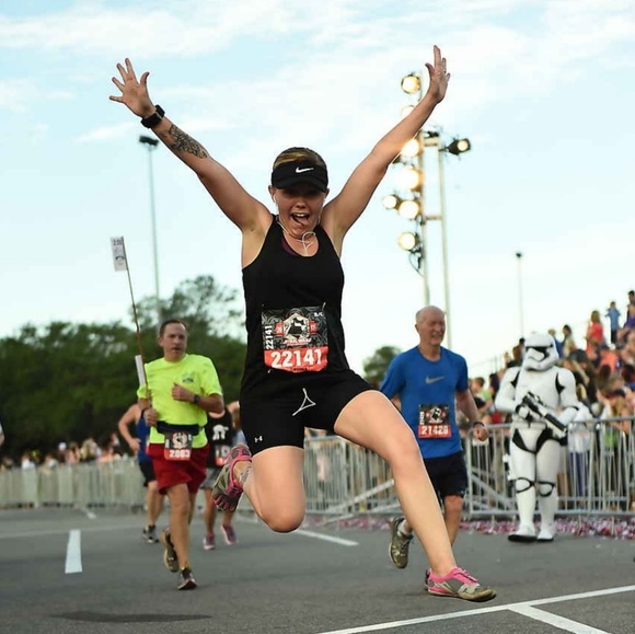 Meet your Posher, Gina - Picture 4 of 5